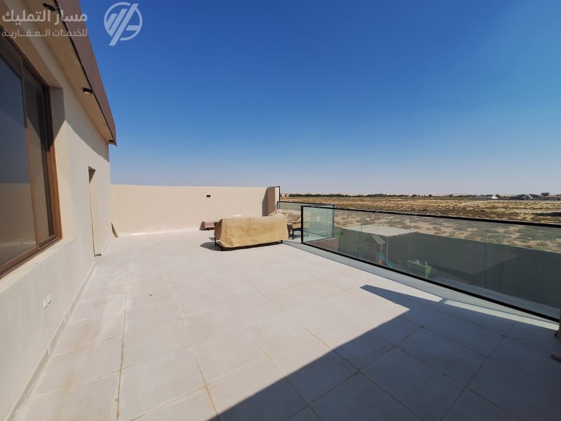 Photo by Daniel J. Schwarz